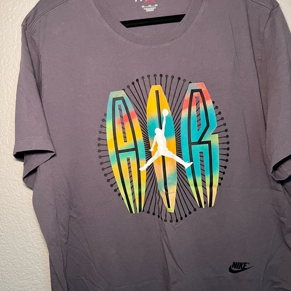 Nike Air Jordan Flight
MVP Tee (Light Graphite/Sail) - Picture 6 of 8